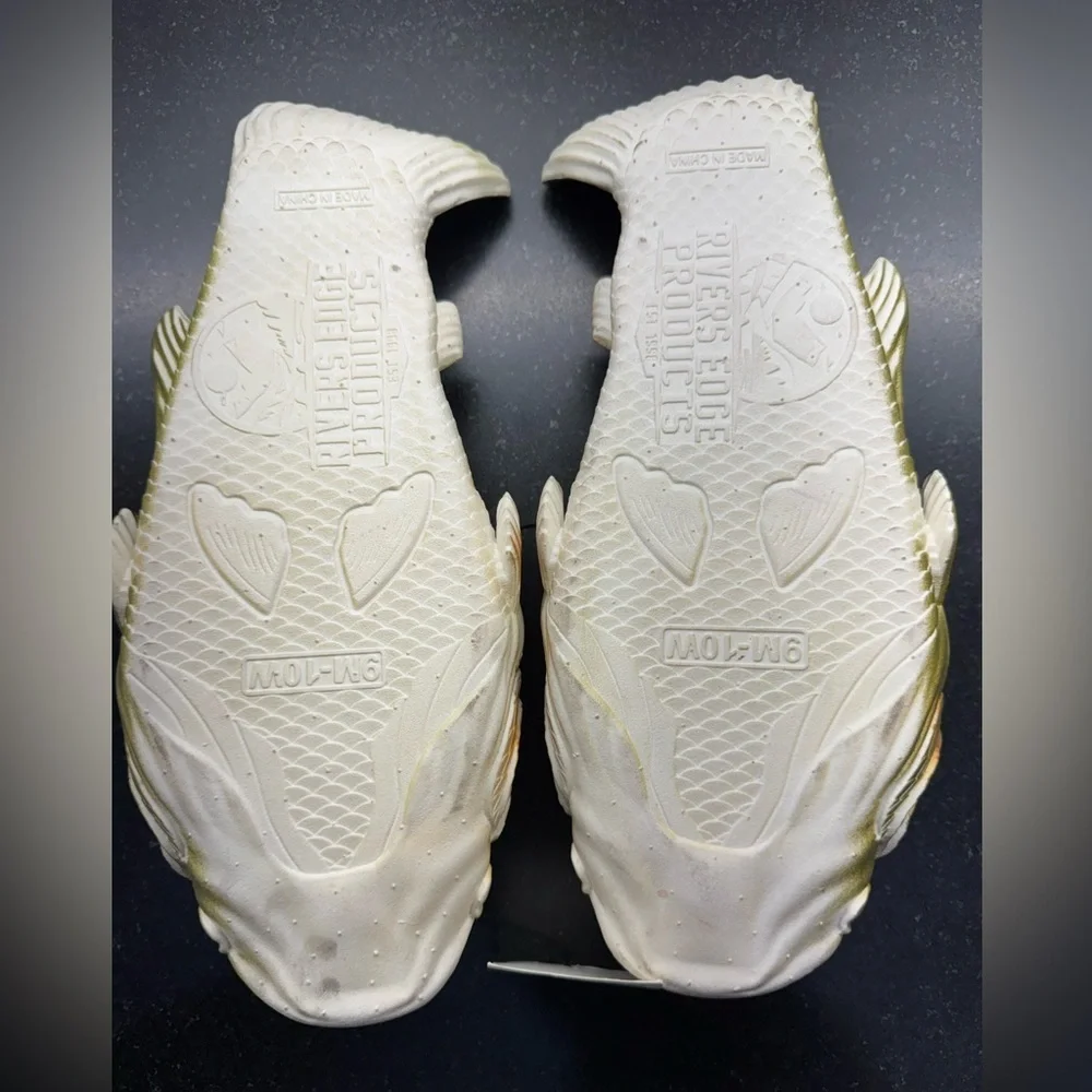 FISH-FLOPS!  River's Edge Products Adults Bass Fish Sandals Size 9M/10W NWT